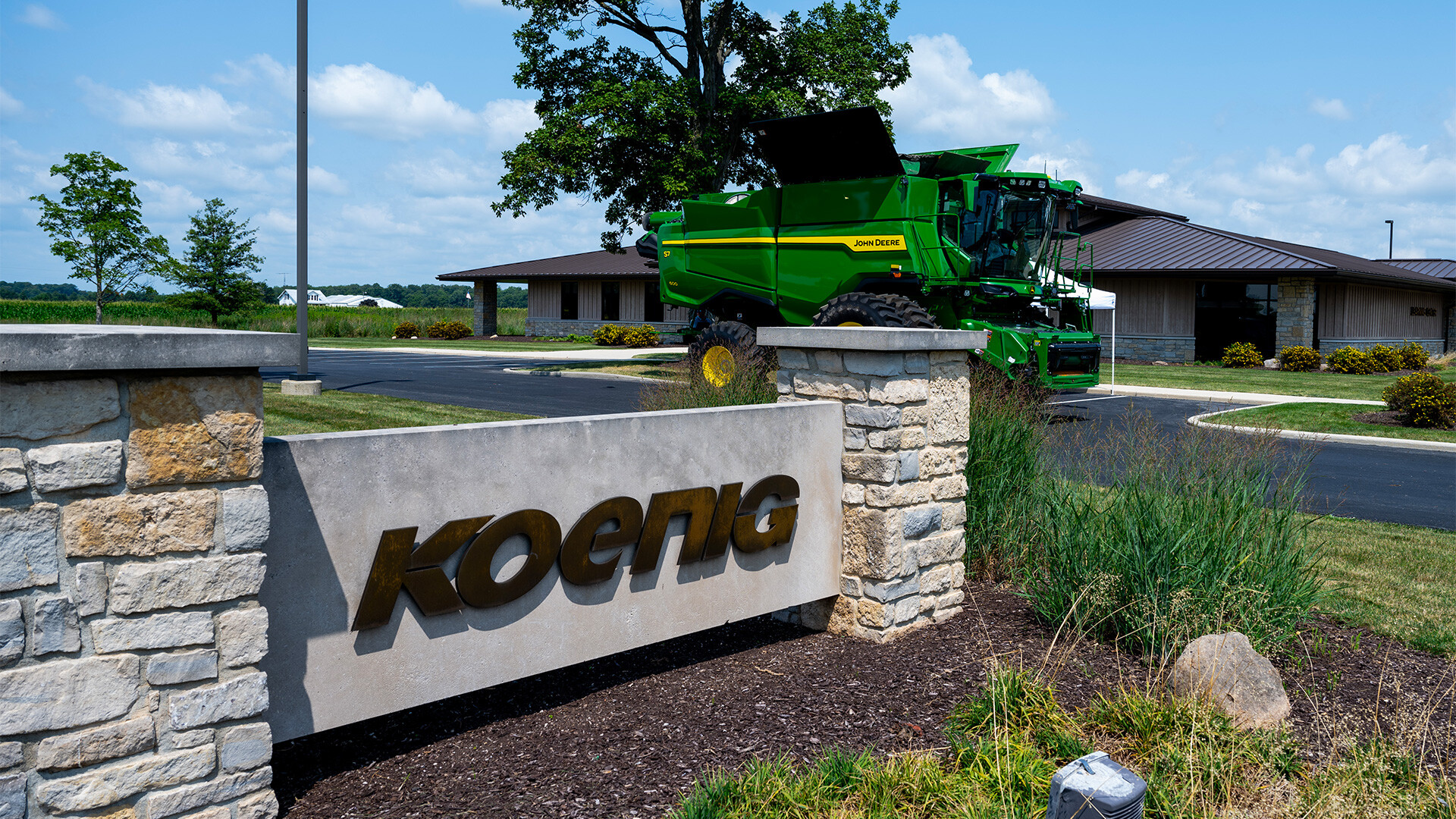 John-Deere-S7-Available-at-Koenig-Equipment-1