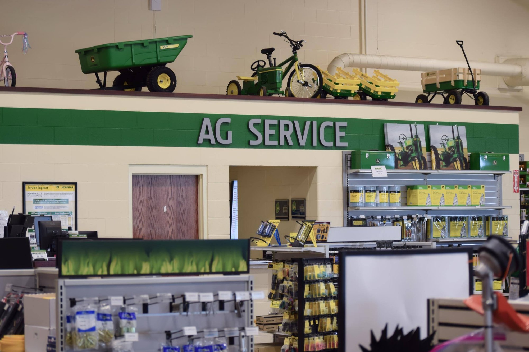 Koenig Equipment John Deere Greenville, Ohio Store 34