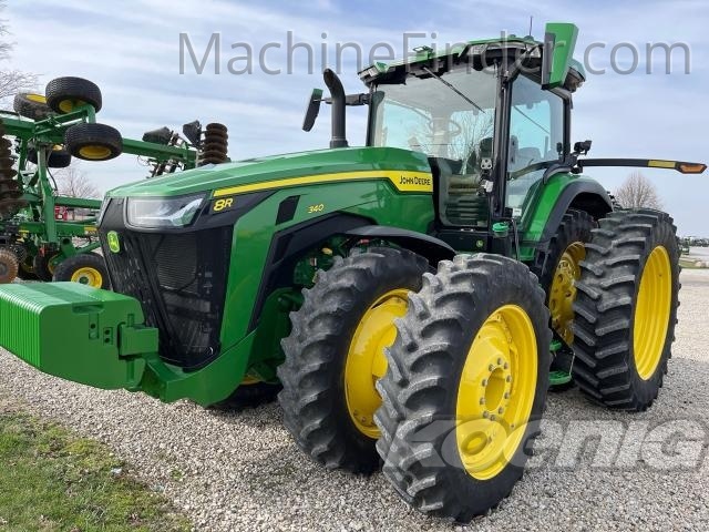 2022 JD 8R 340 563Hrs