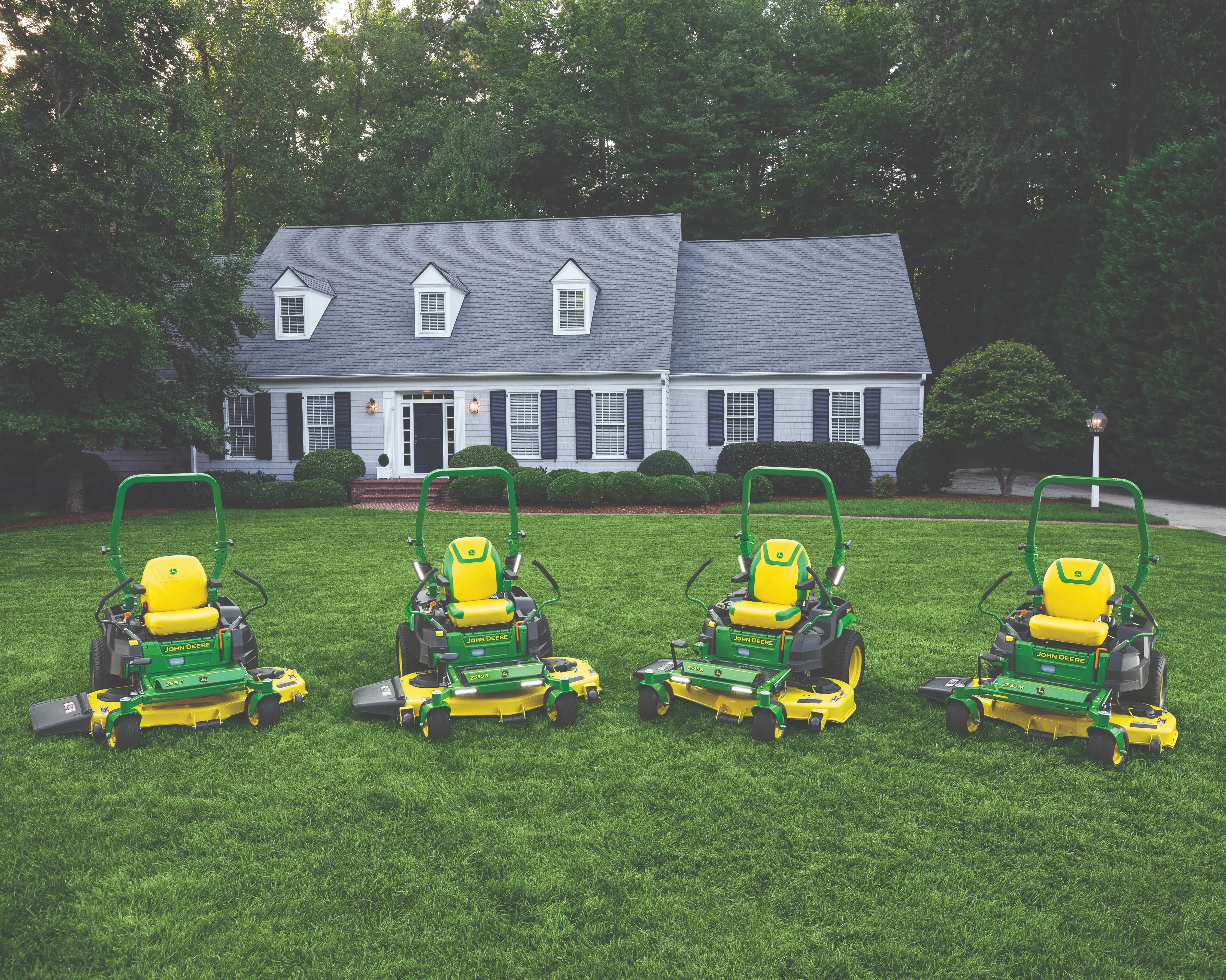 Why Choose a John Deere ZTrak Zero-Turn Mower?