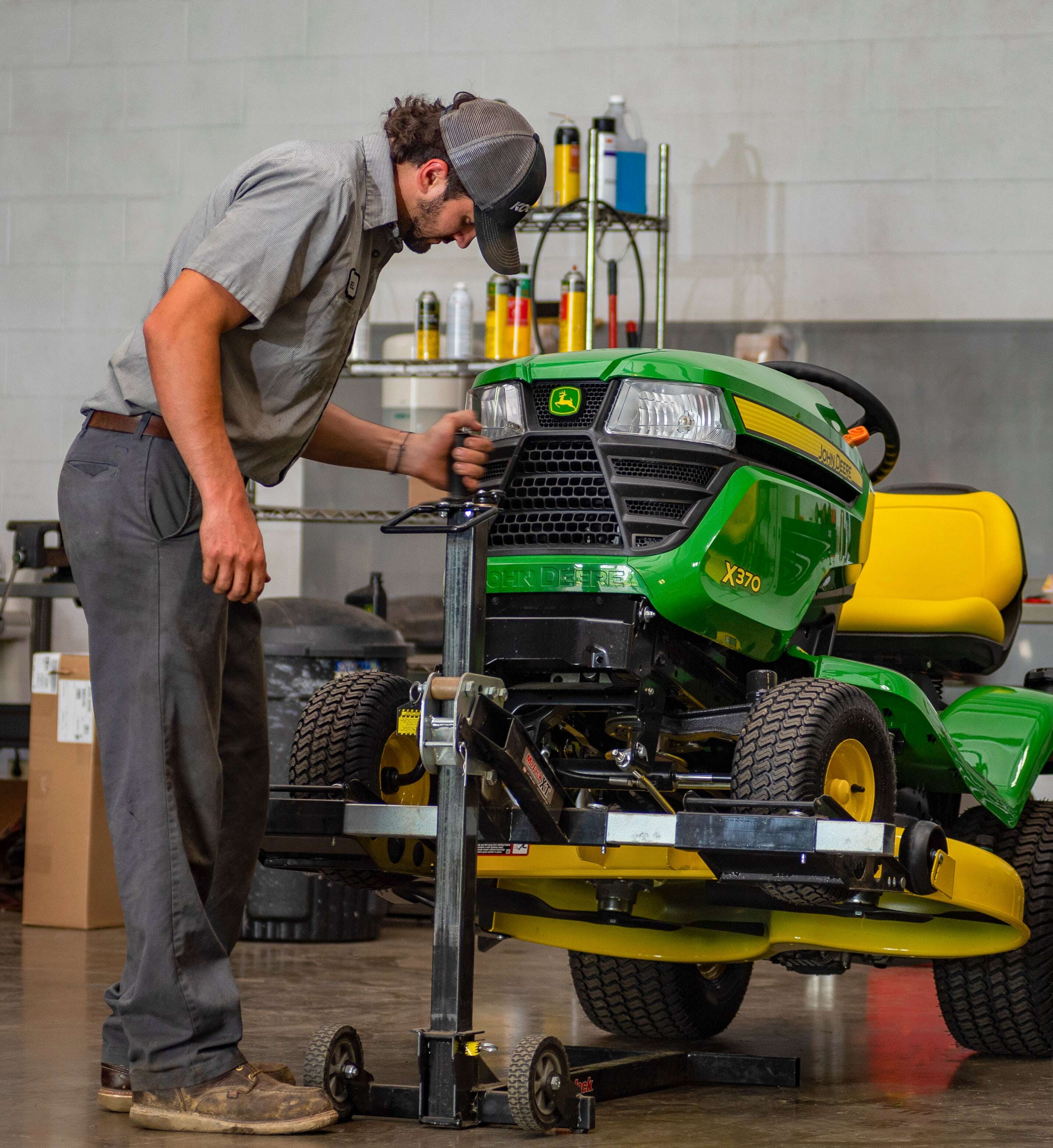 How to Winterize My Lawn Mower