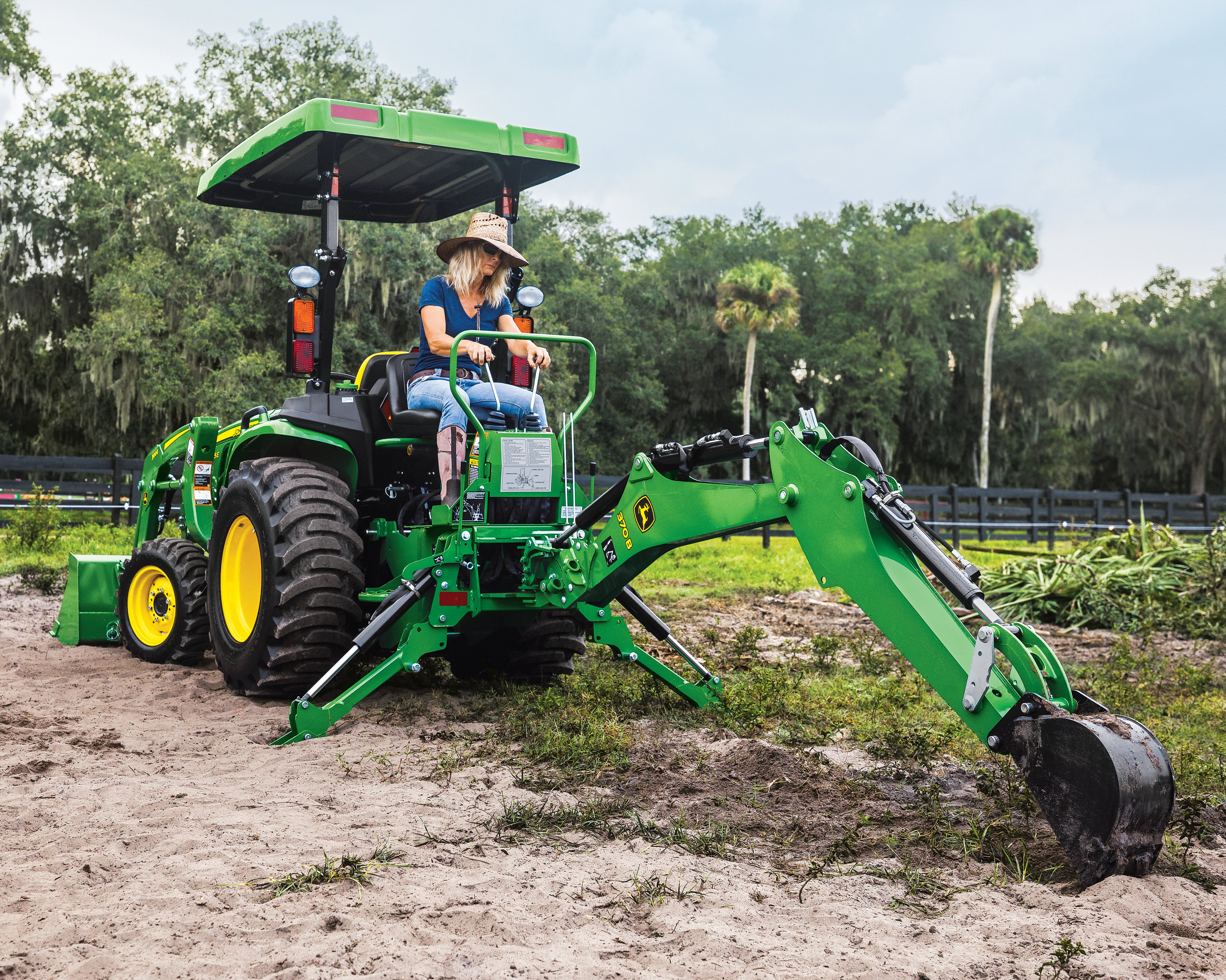 John Deere 3025E with Loader and Backhoe-1