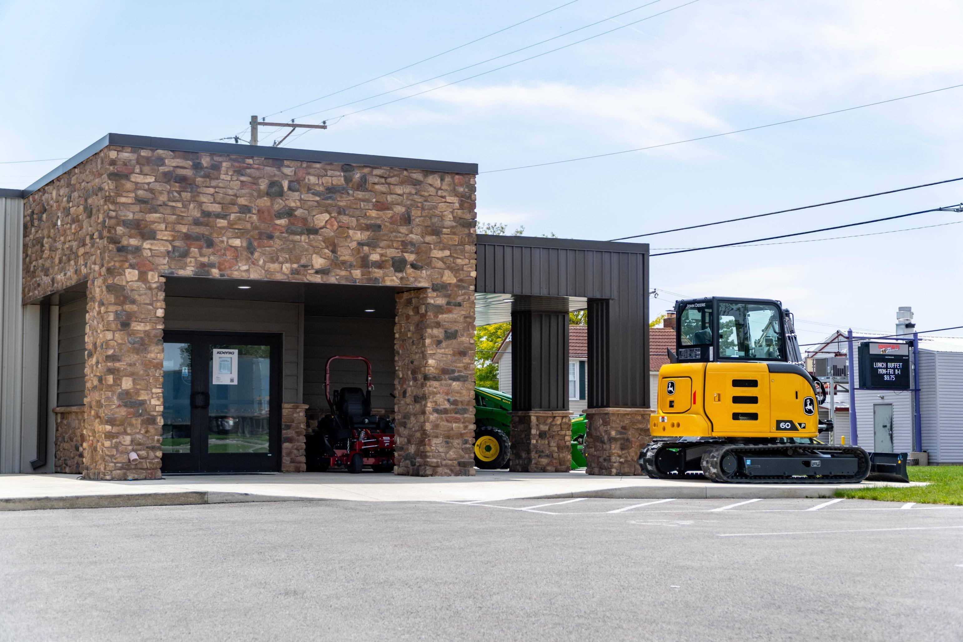 Koenig Equipment John Deere Botkins, Ohio Storefront 1