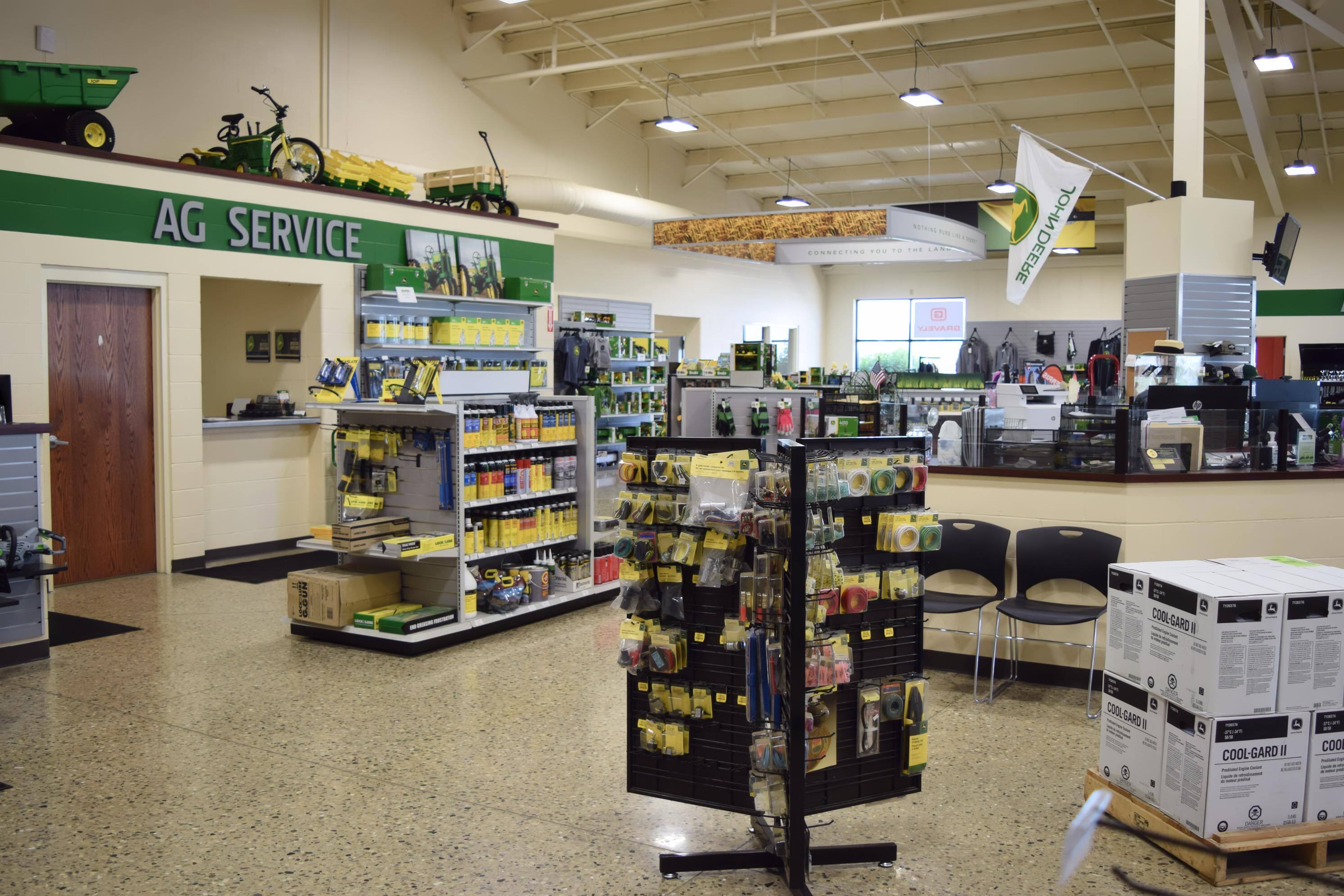 Koenig Equipment John Deere Greenville, Ohio Store 11