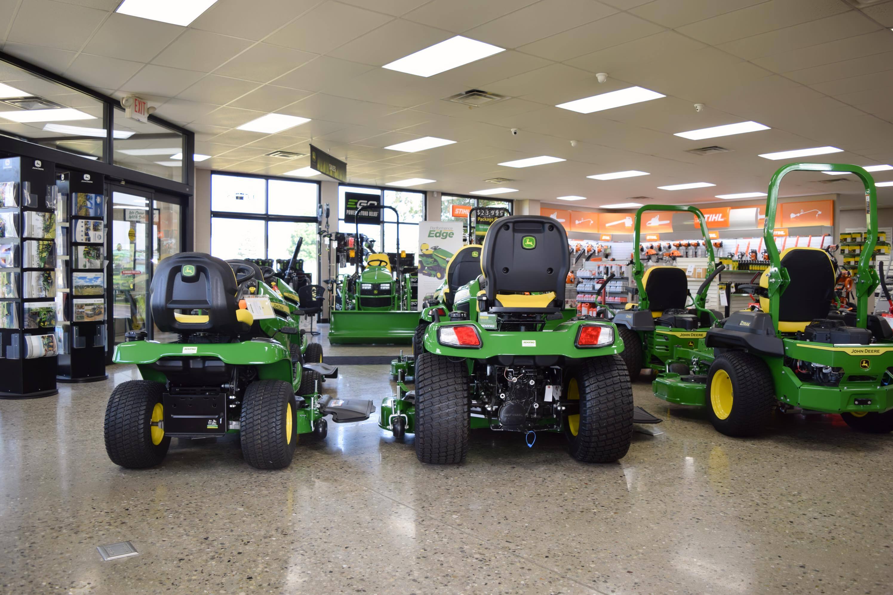 Koenig Equipment John Deere Tipp City, Ohio Store 10