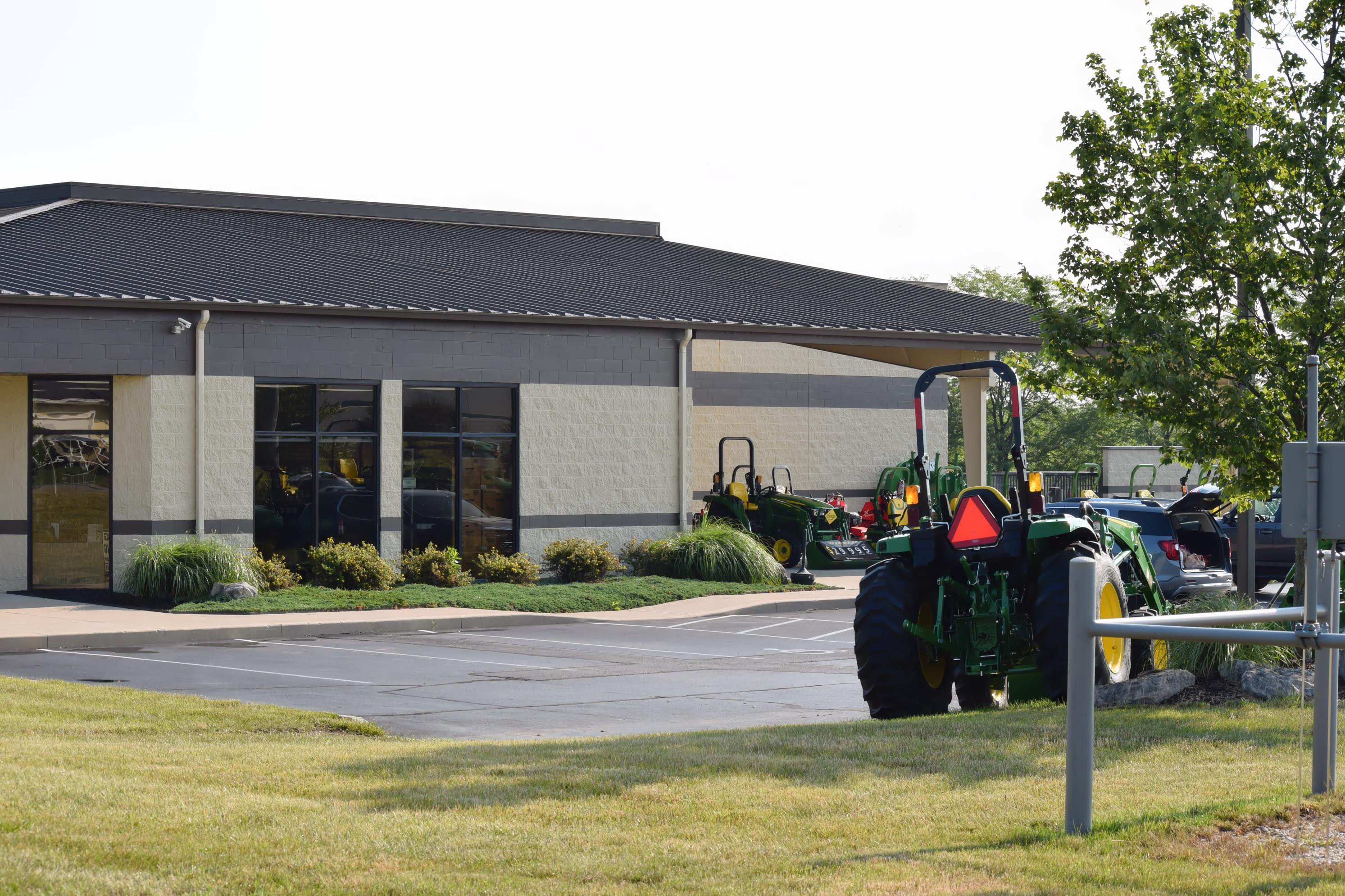 Koenig Equipment John Deere Tipp City, Ohio Store 56