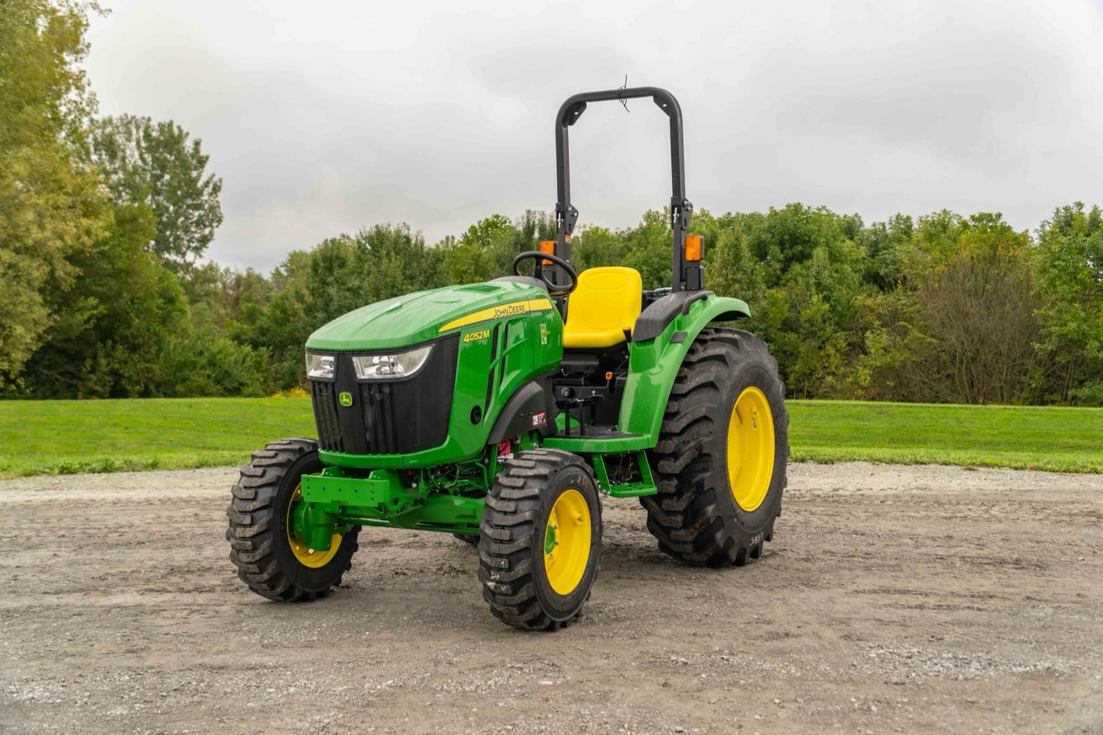 John Deere 4052M, front three-quarter view
