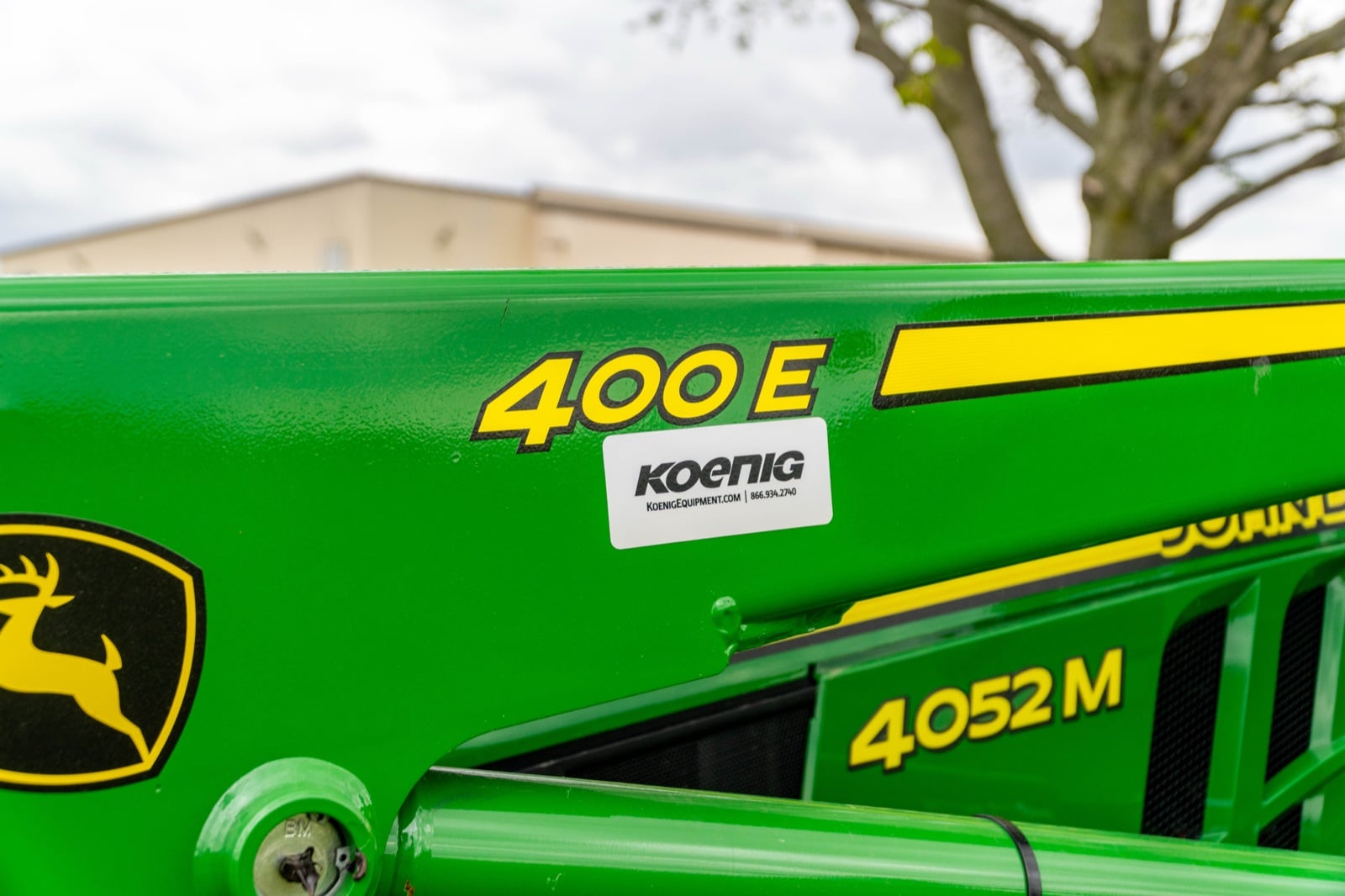 400E loader with a Koenig decal