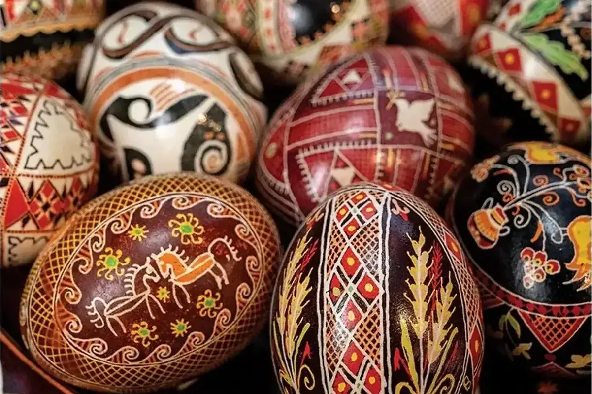 An Eggs-traordinary Art — The Furrow, Spring 2025